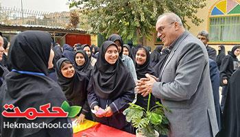 پویش ریاضی دبیرستان دخترانه با حضور جناب آقای نوروزیان 
