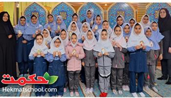  دانش آموزان عزیز بهمن ماه تولدتون مبارک باد 